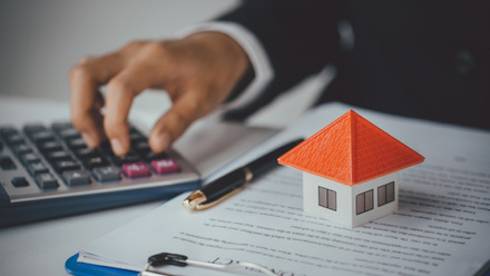 iStock-Building costs.jpg