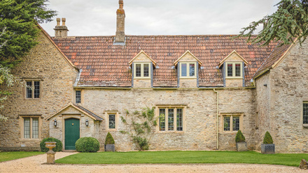 Stonewood Builders Ltd, South West, 2021 MBAs, Overall winner 5